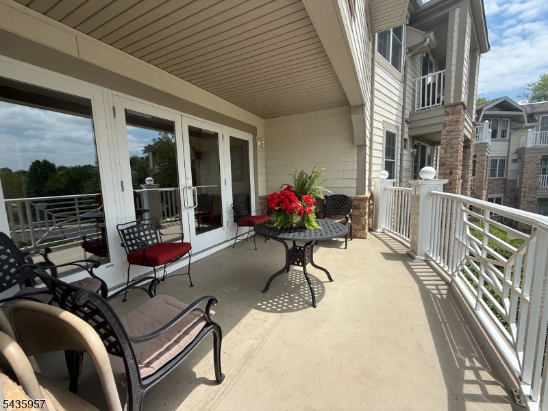 379 Victoria Drive Bridgewater NJ 08807
