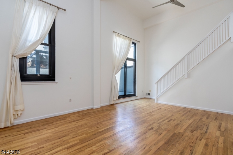 518 Gregory Ave A203 Weehawken NJ 07086