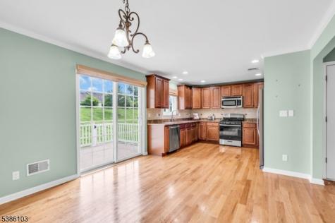10 Harvey Court Clark NJ 07066