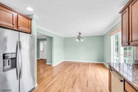 10 Harvey Court Clark NJ 07066