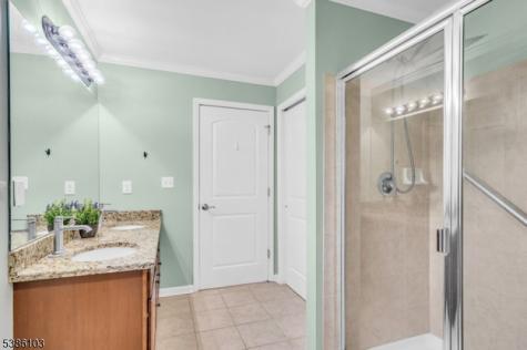 10 Harvey Court Clark NJ 07066