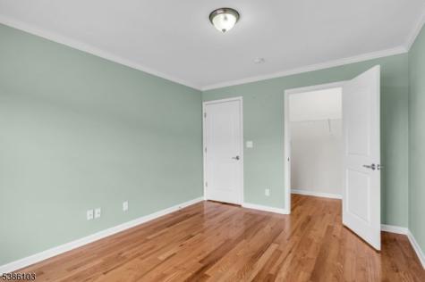 10 Harvey Court Clark NJ 07066