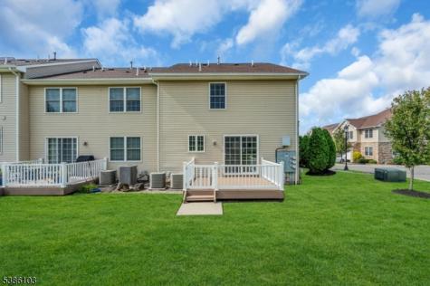 10 Harvey Court Clark NJ 07066