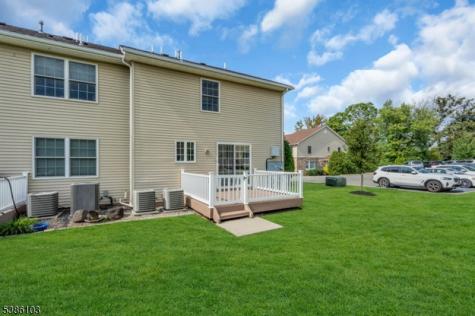10 Harvey Court Clark NJ 07066