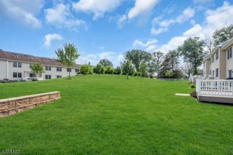 10 Harvey Court Clark NJ 07066