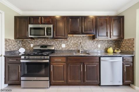 717 Stony Brook Way North Brunswick NJ 08902