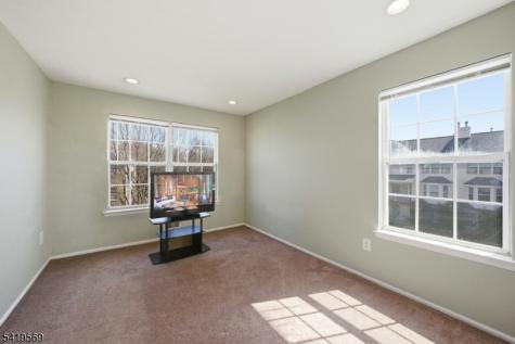 717 Stony Brook Way North Brunswick NJ 08902