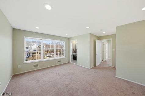 717 Stony Brook Way North Brunswick NJ 08902
