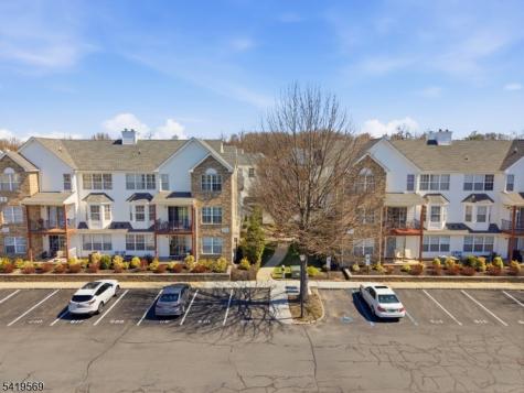 717 Stony Brook Way North Brunswick NJ 08902
