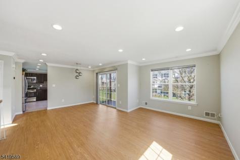 717 Stony Brook Way North Brunswick NJ 08902