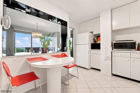1 Claridge Drive Verona NJ 07044