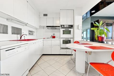 1 Claridge Drive Verona NJ 07044