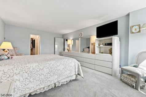 1 Claridge Drive Verona NJ 07044