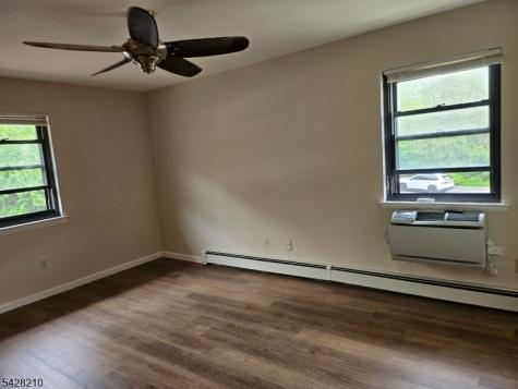 401 Us Highway 22 North Plainfield NJ 07060