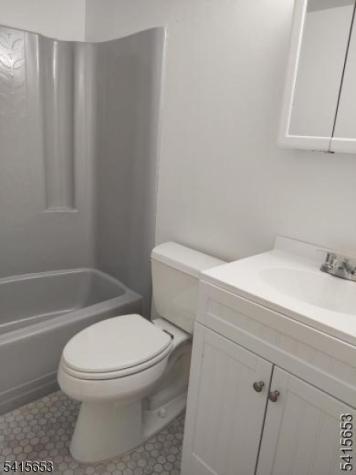5 Village Way Vernon NJ 07462