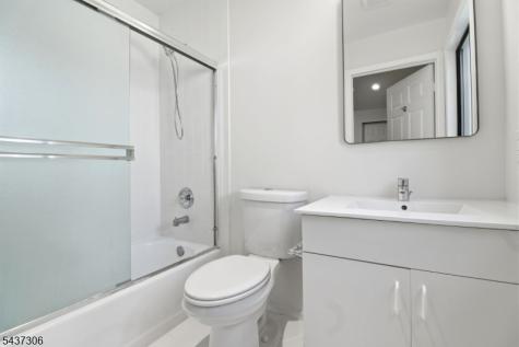 9 Paris Circle West Orange NJ 07052