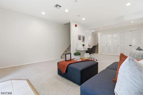 9 Paris Circle West Orange NJ 07052