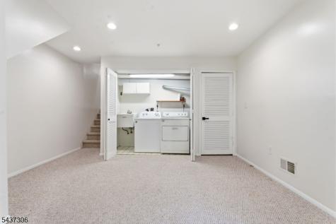 9 Paris Circle West Orange NJ 07052