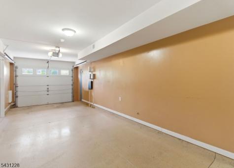 7 Harbor Front Ct. Unit C7 Elizabeth NJ 07206
