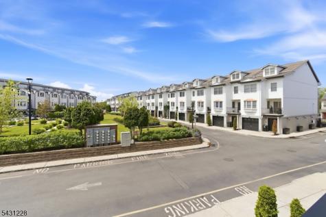 7 Harbor Front Ct. Unit C7 Elizabeth NJ 07206