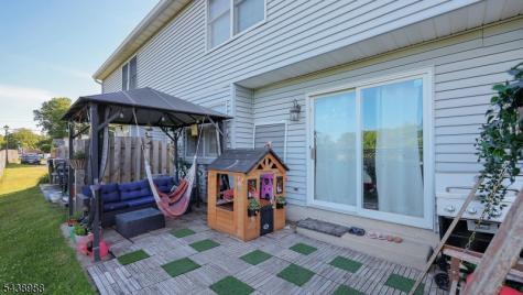 2 Park Terrace North Brunswick NJ 08902