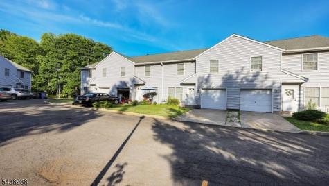 2 Park Terrace North Brunswick NJ 08902