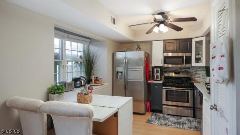 2 Park Terrace North Brunswick NJ 08902