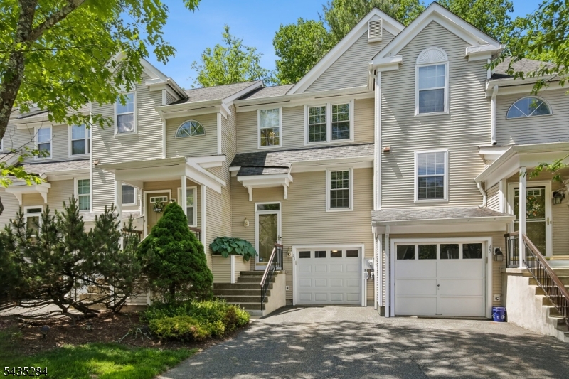 23 Rushmore Lane Allamuchy NJ 07840