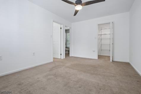 23 Rushmore Lane Allamuchy NJ 07840