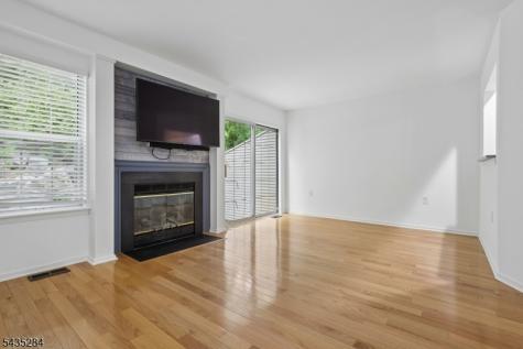23 Rushmore Lane Allamuchy NJ 07840