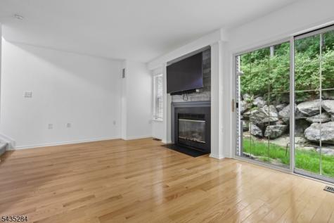 23 Rushmore Lane Allamuchy NJ 07840