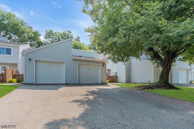 23 Krenkel Court Raritan NJ 08822