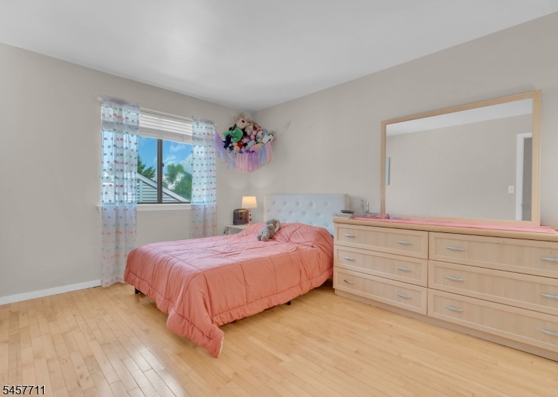 23 Krenkel Court Raritan NJ 08822