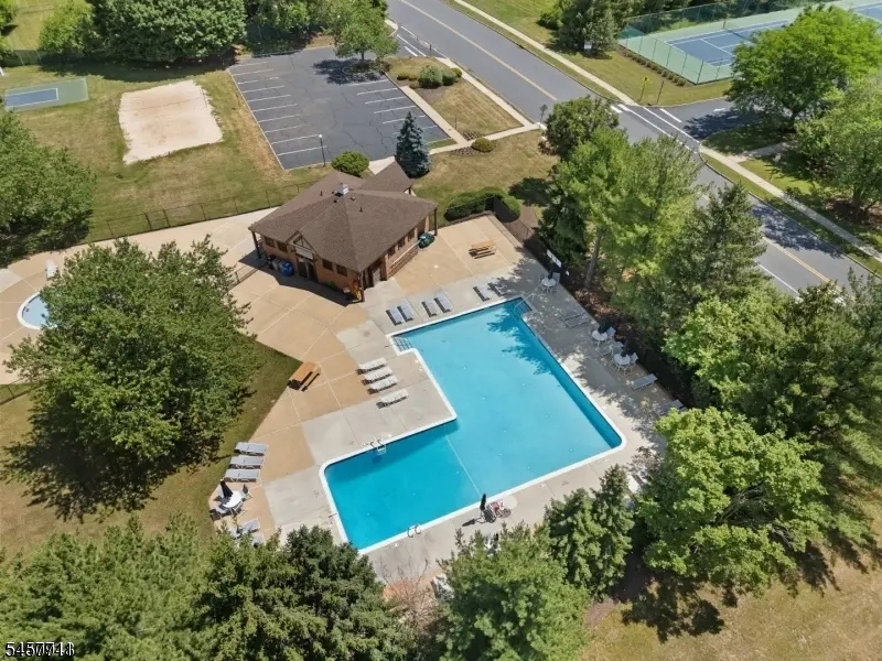 23 Krenkel Court Raritan NJ 08822