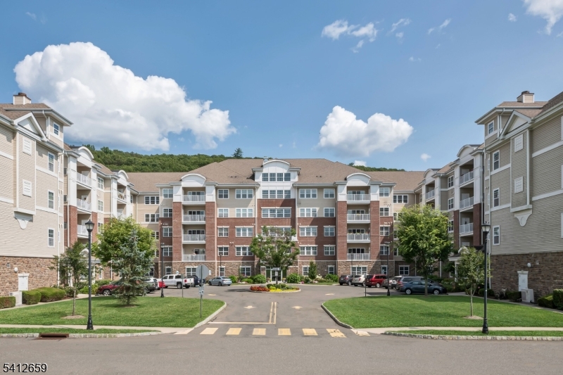 3213 Warrens Way Wanaque NJ 07465