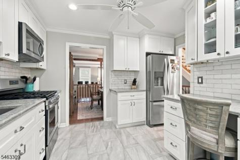11 Mourning Dove Court Allamuchy NJ 07840
