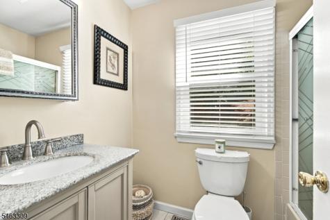 11 Mourning Dove Court Allamuchy NJ 07840