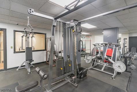 831 Harmon Cove Tower Secaucus NJ 07094