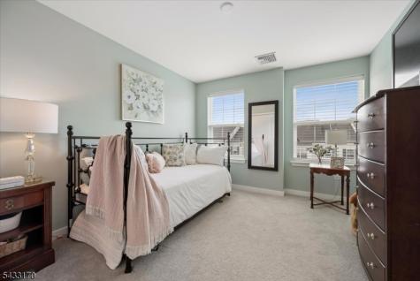 24 Gerhard Place Morris NJ 07960