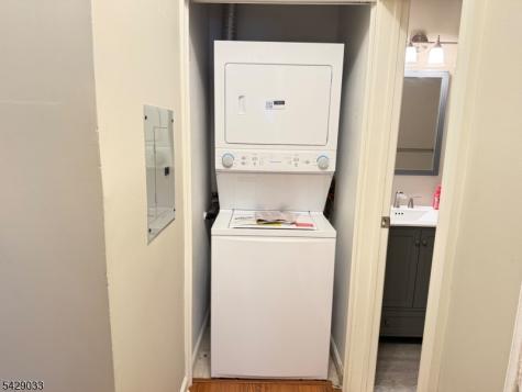 608 Brittany Drive Wayne NJ 07470