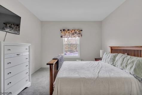 5320 Richmond Road West Milford NJ 07480