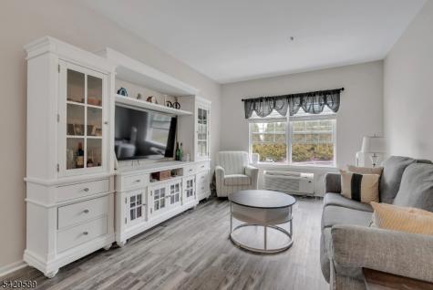 5320 Richmond Road West Milford NJ 07480