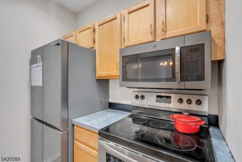 5320 Richmond Road West Milford NJ 07480