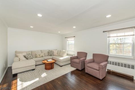 15 Wedgewood Drive Verona NJ 07044