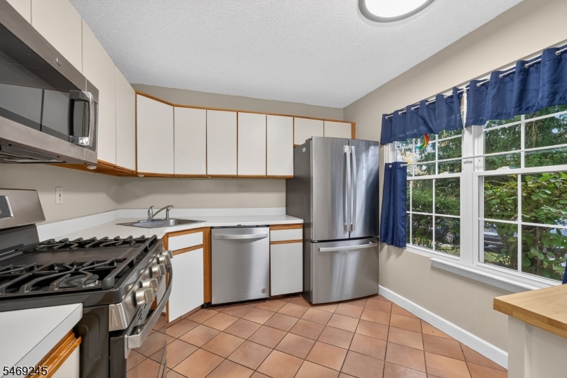 3505 Pinhorn Drive Bridgewater NJ 08807