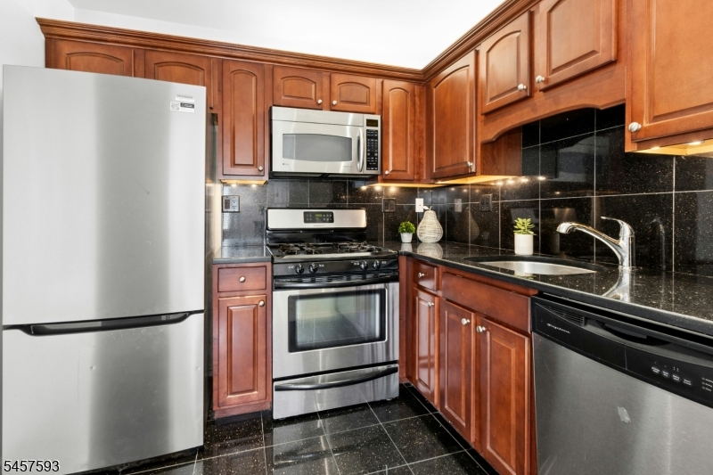 22 Cellar Avenue Clark NJ 07066