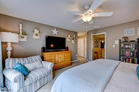 47 Loft Drive Bridgewater NJ 08836