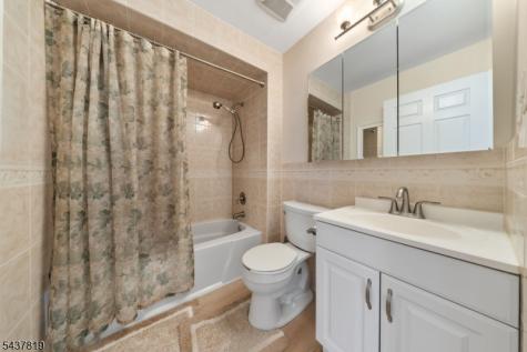 1190 W St Georges Avenue Linden NJ 07036