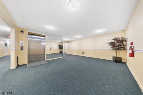 1190 W St Georges Avenue Linden NJ 07036