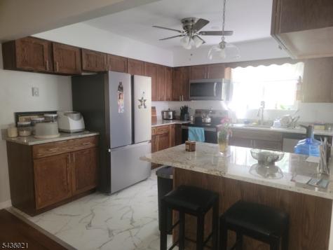 355 Lake Shore South Montague NJ 07827